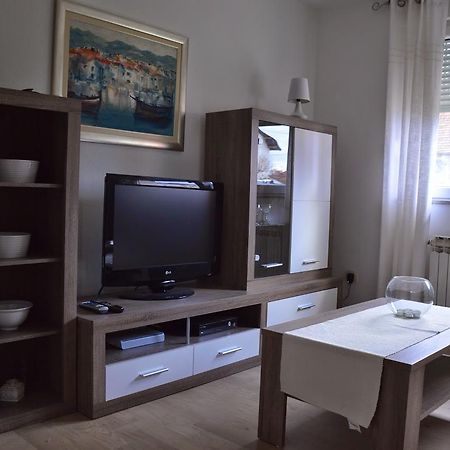 Apartment Loza スルニュ エクステリア 写真