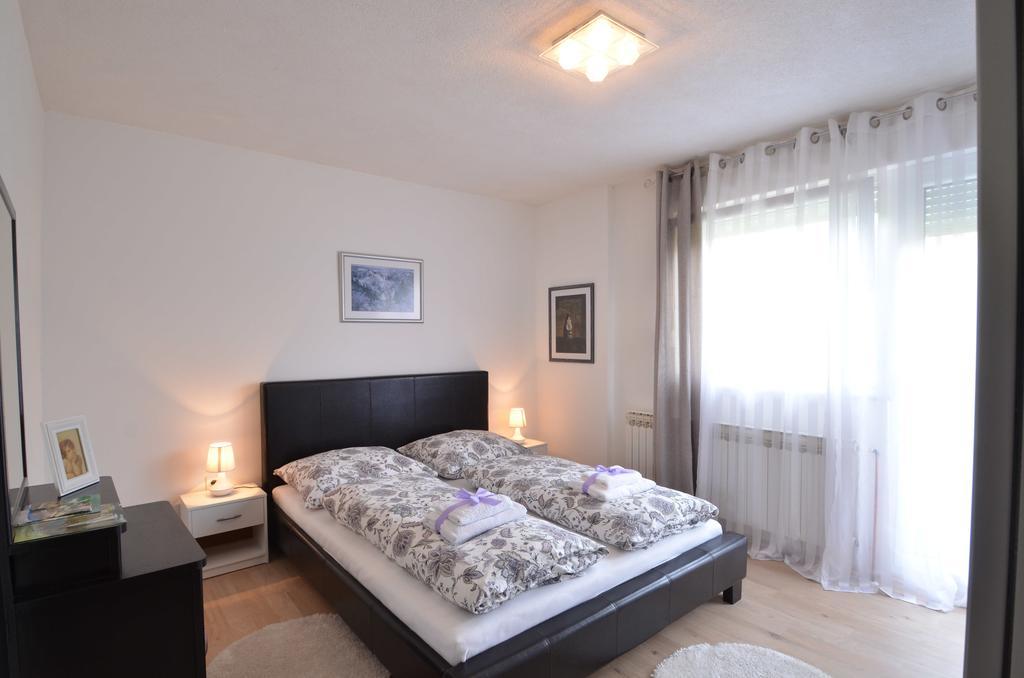 Apartment Loza スルニュ エクステリア 写真